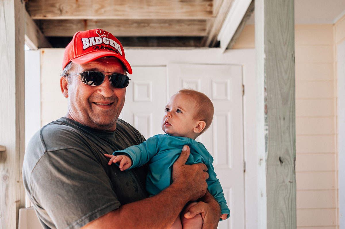 A Family Story Session in the Outer Banks of North Carolina with Dreama Spence