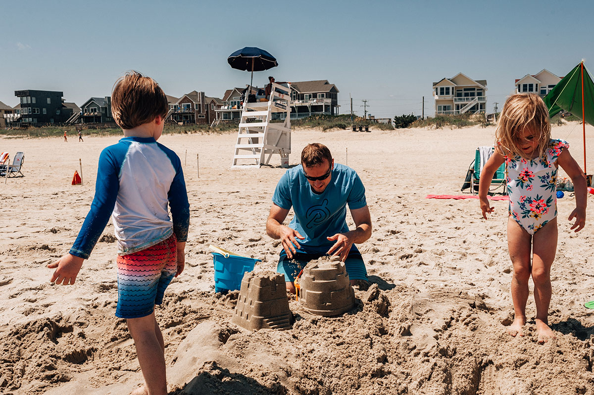 A Family Story Session in the Outer Banks of North Carolina with Dreama Spence