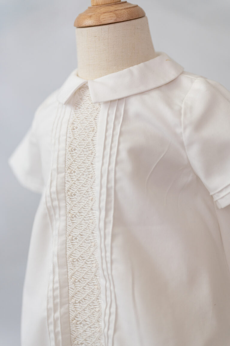 Up close detail shot of hand-smocked bubble.